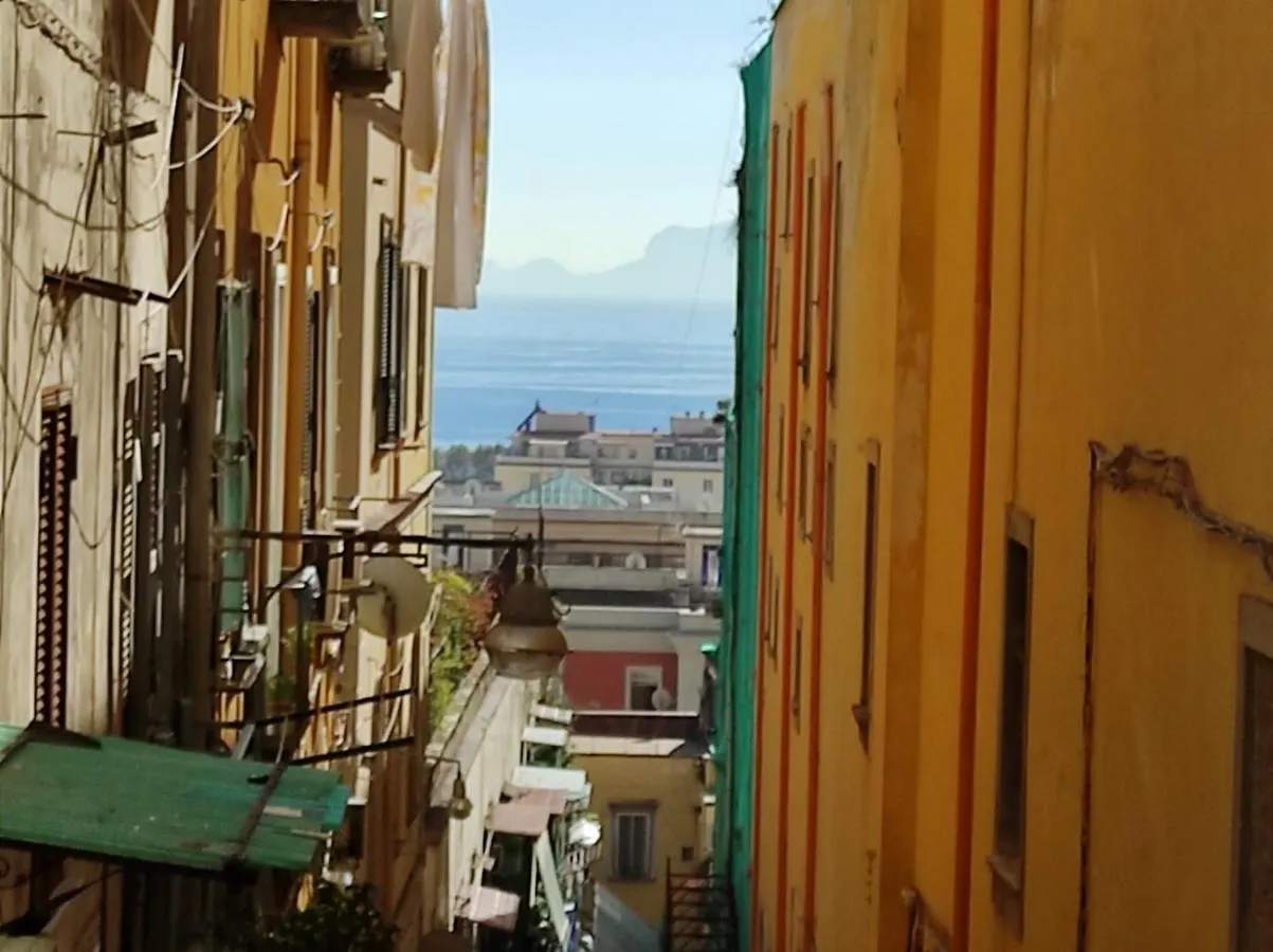 Bed & Breakfast Rega Holiday House Naples Italy